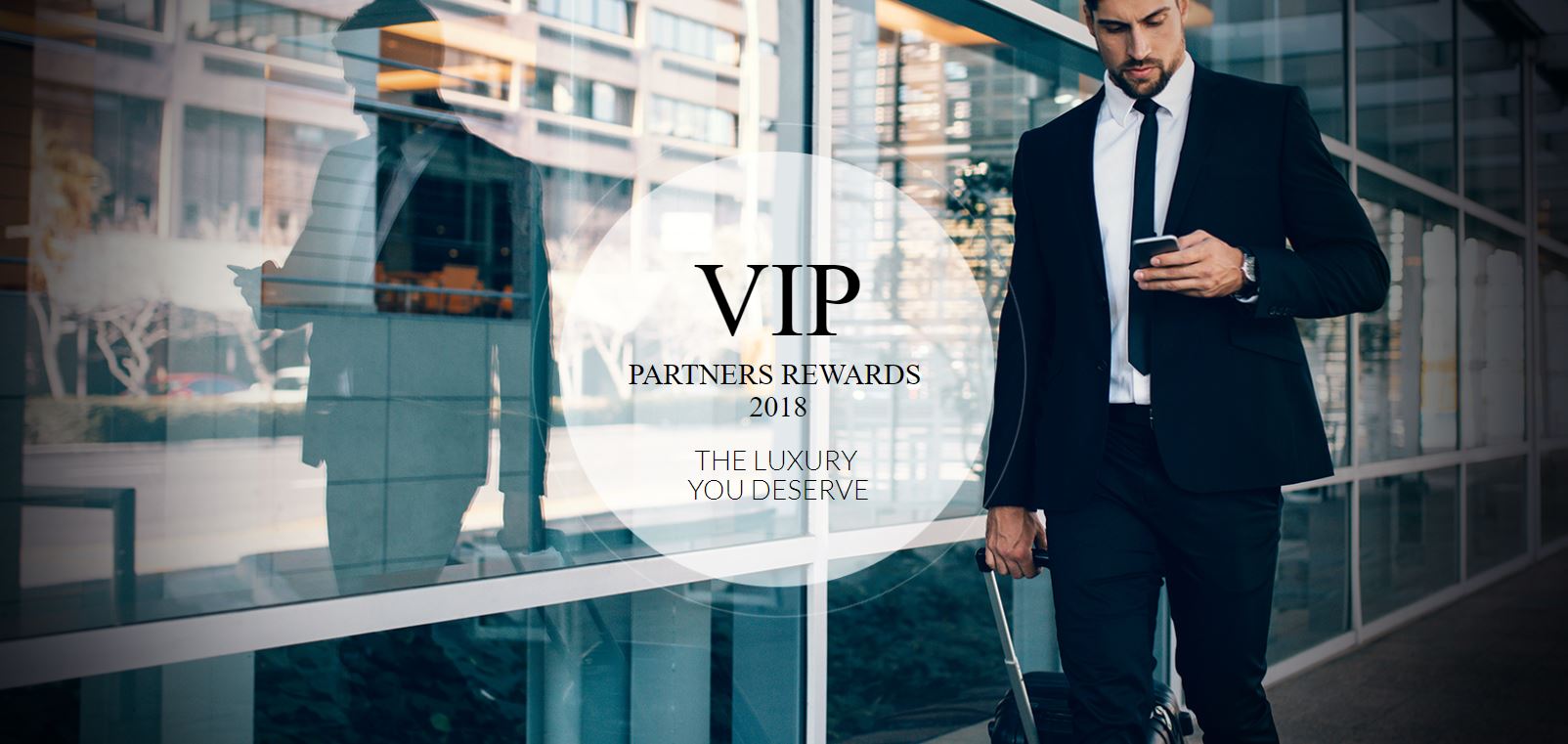 HotForex - VIP Partners' Contest to win VIP Tour, Rolex, MacBook Pro, iPhoneX and more prizes!